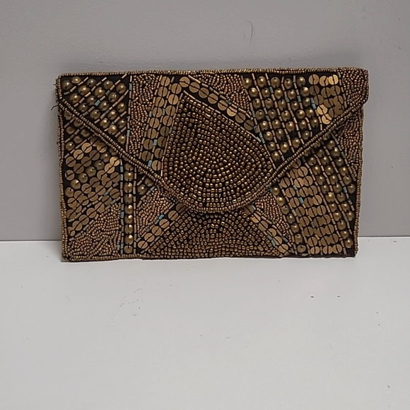 Clutch - Picture 1 of 3